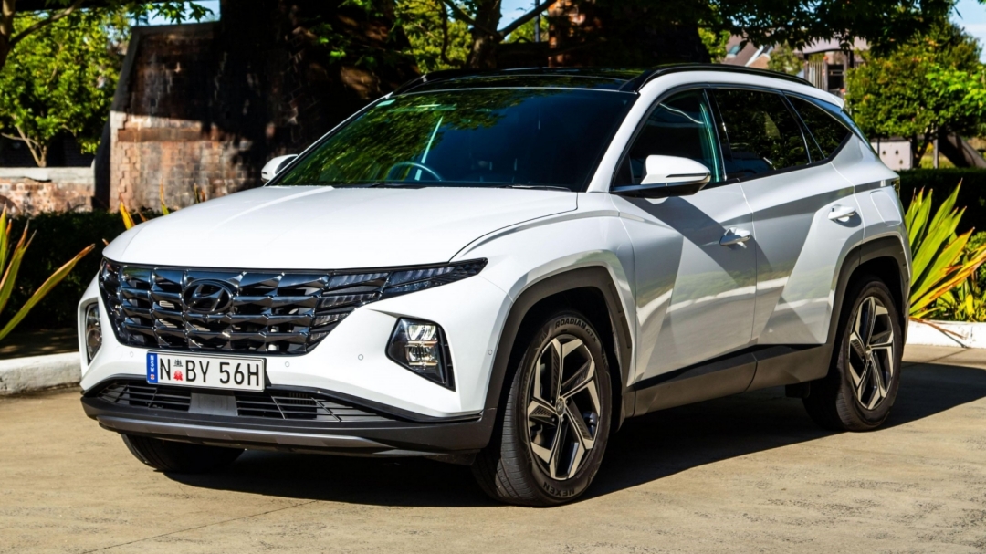 gia-xe-hyundai-tucson-hyundai-quang-ngai